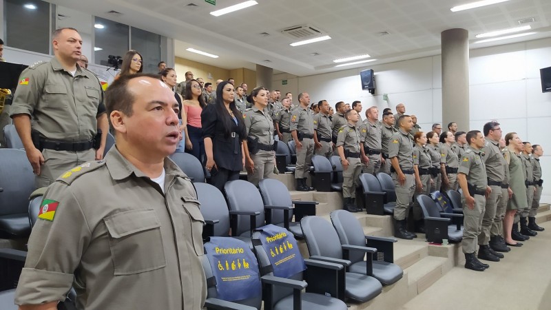 público