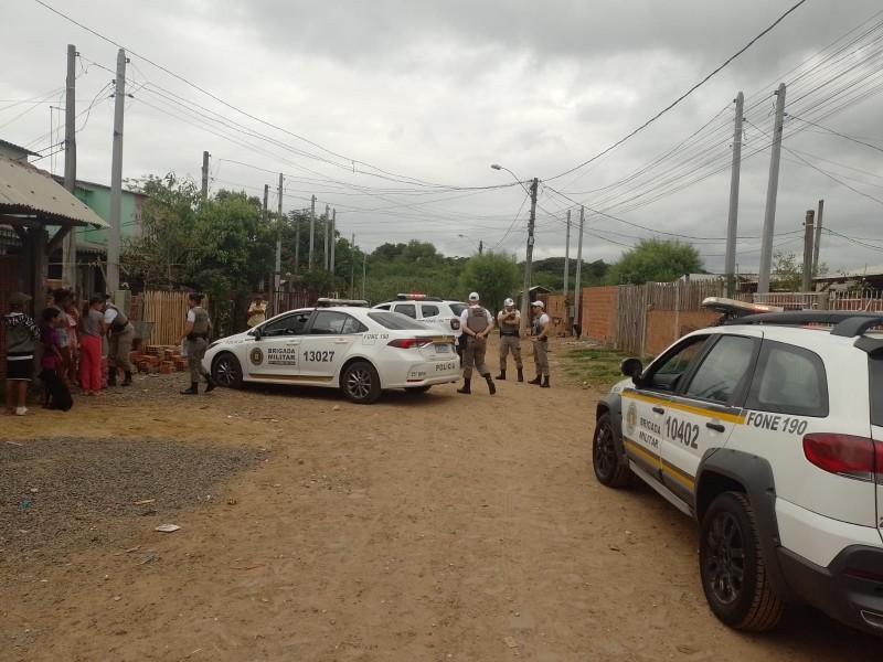 Brigada Militar de São Leopoldo realiza ação social no Natal