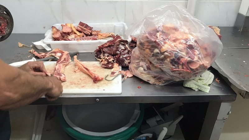 Carne imprópria