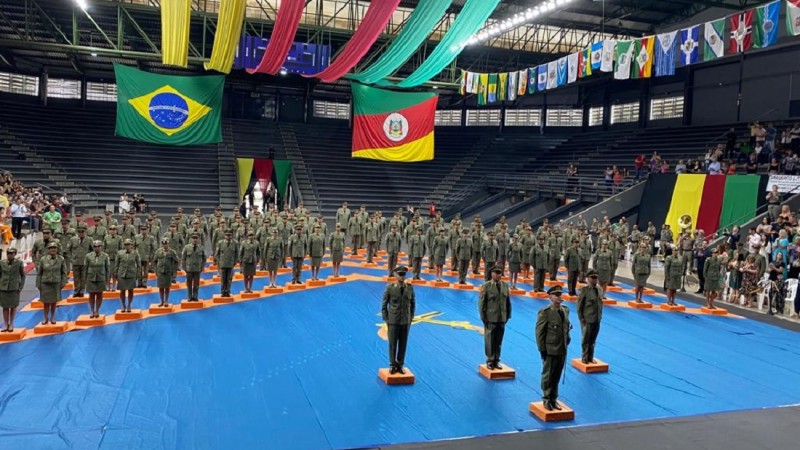 Brigada Militar forma novos sargentos