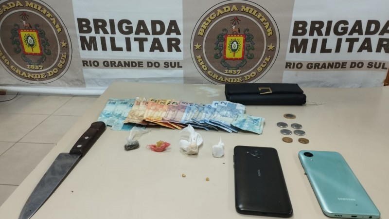 BM prende casal que realizava tele-entrega de drogas em Tramandaí