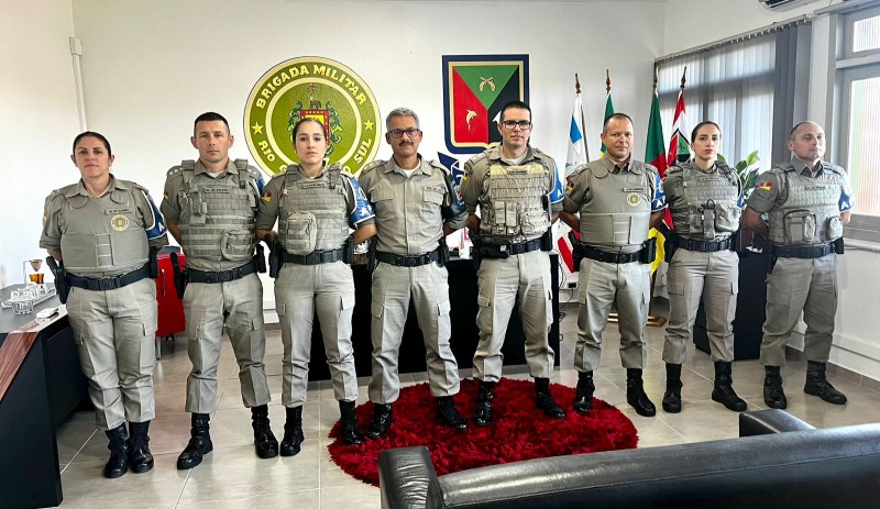 Comando do 2° BPAT recebe visita de representantes do Exército Brasileiro -  Brigada Militar