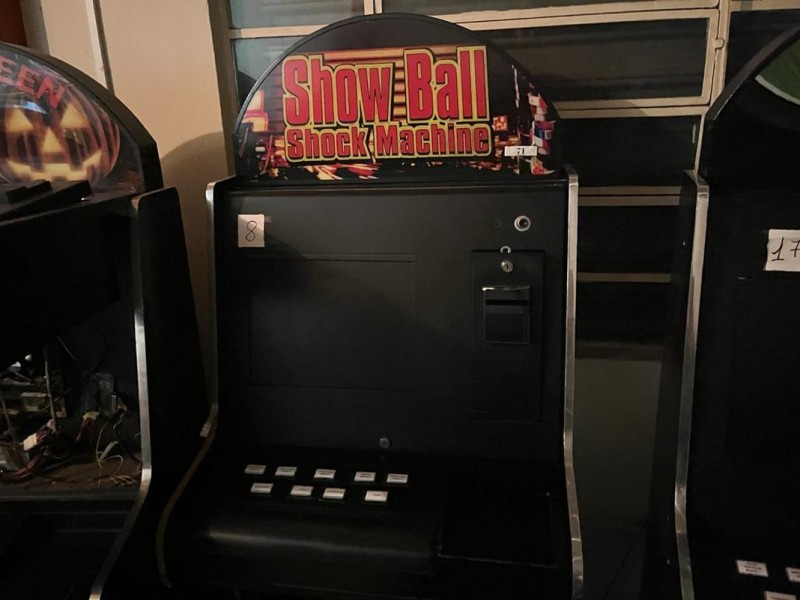 Showball Shock Machine