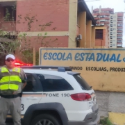 Patrulhamento em escola