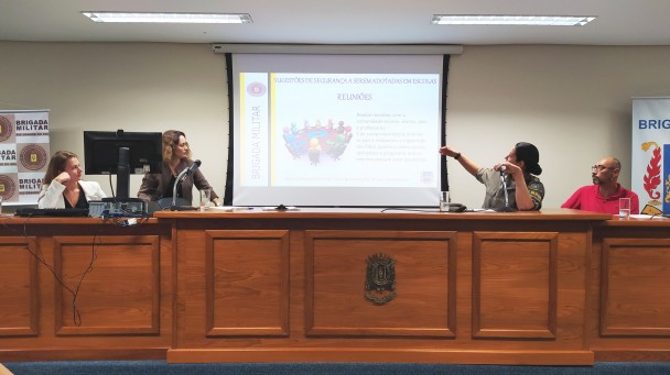 25º BPM reúne com órgãos de segurança e educação (7)