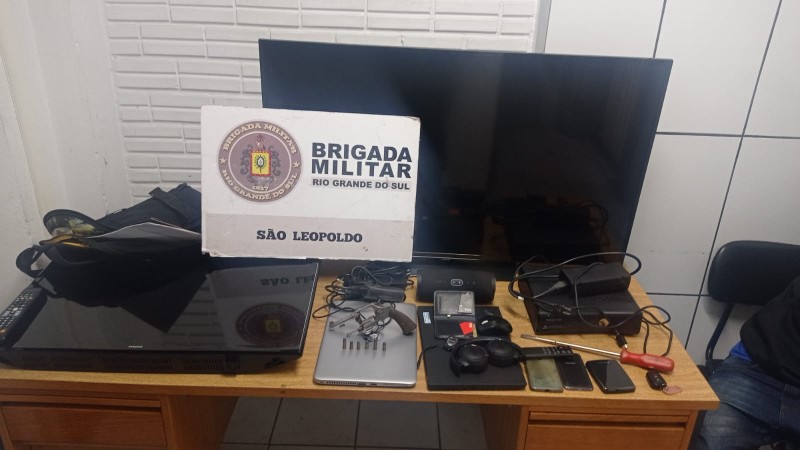 Homem é preso e adolescentes apreendidos pela BM de São Leopoldo (1)