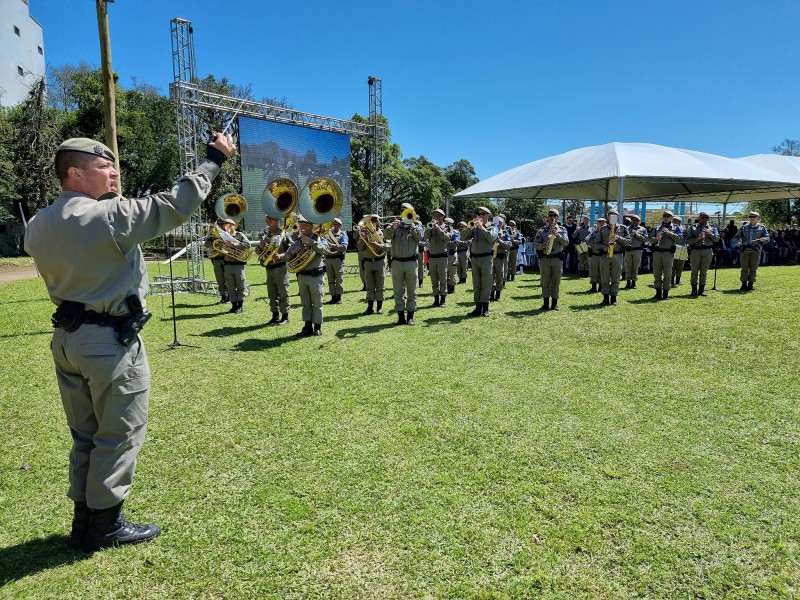 O Dobrado e a Banda  Catálogo online Bandas de Música de