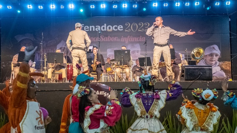 Apresentação da Banda da Brigada Militar na Fenadoce