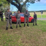 Efetivo sendo habilitado para uso de carabina