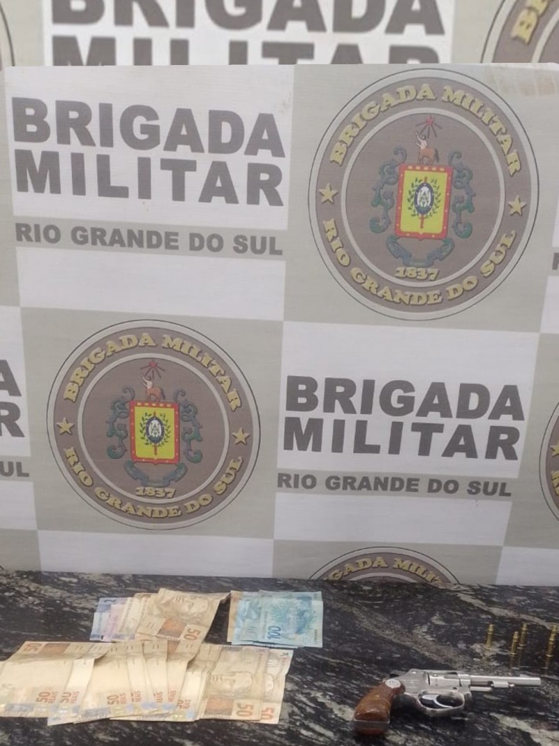 Brigada Militar prende homem por porte ilegal de arma de fogo em Soledade