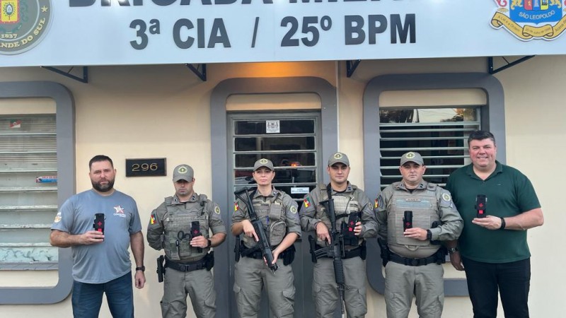 3ª Cia do 25º BPM recebe doações de torniquetes