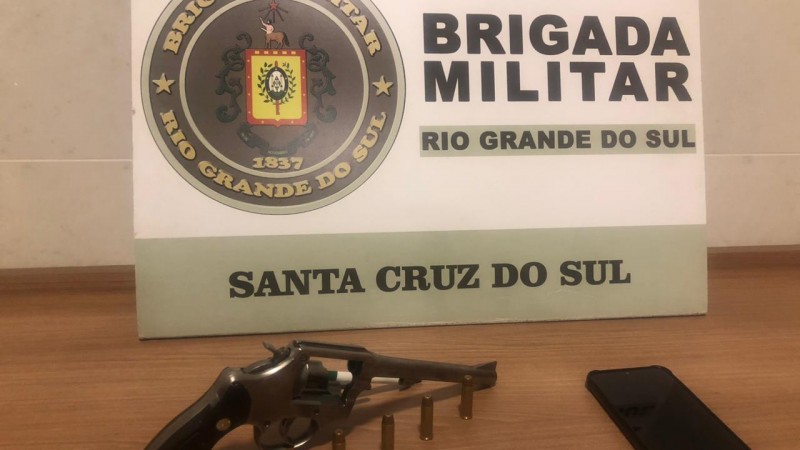 Brigada Militar realiza a prisão de homem por porte ilegal de arma de fogo