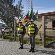 Homenagem para PMs tombados em serviço