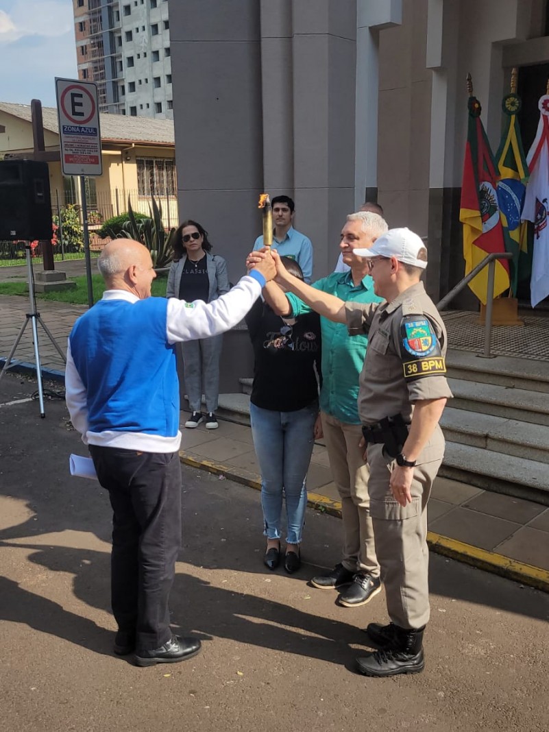 Brigada Militar recepciona Comitiva que trouxe ao município o Fogo Simbólico da Pátria