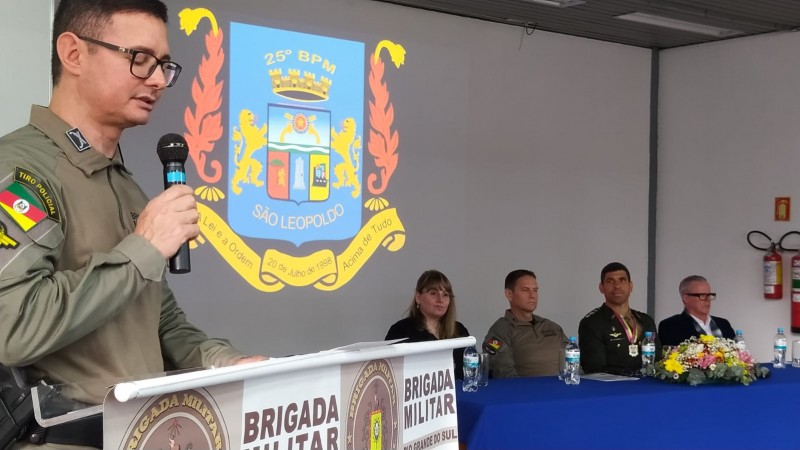 discurso comandante do 25º BPM