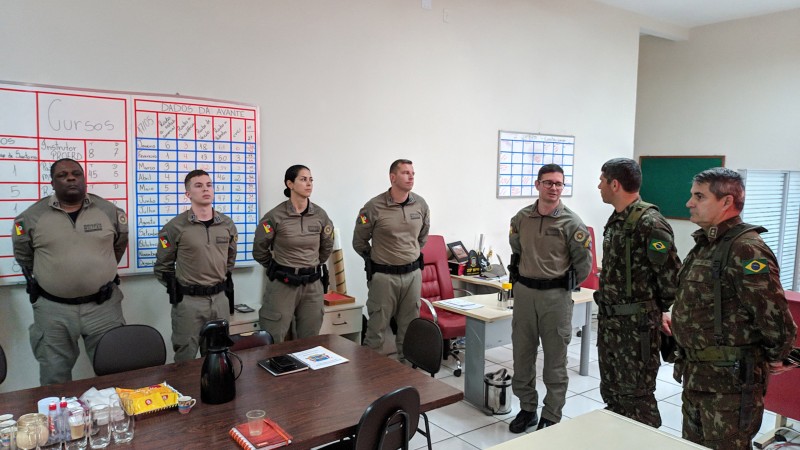 recepção do comandante do 19º BIMTz