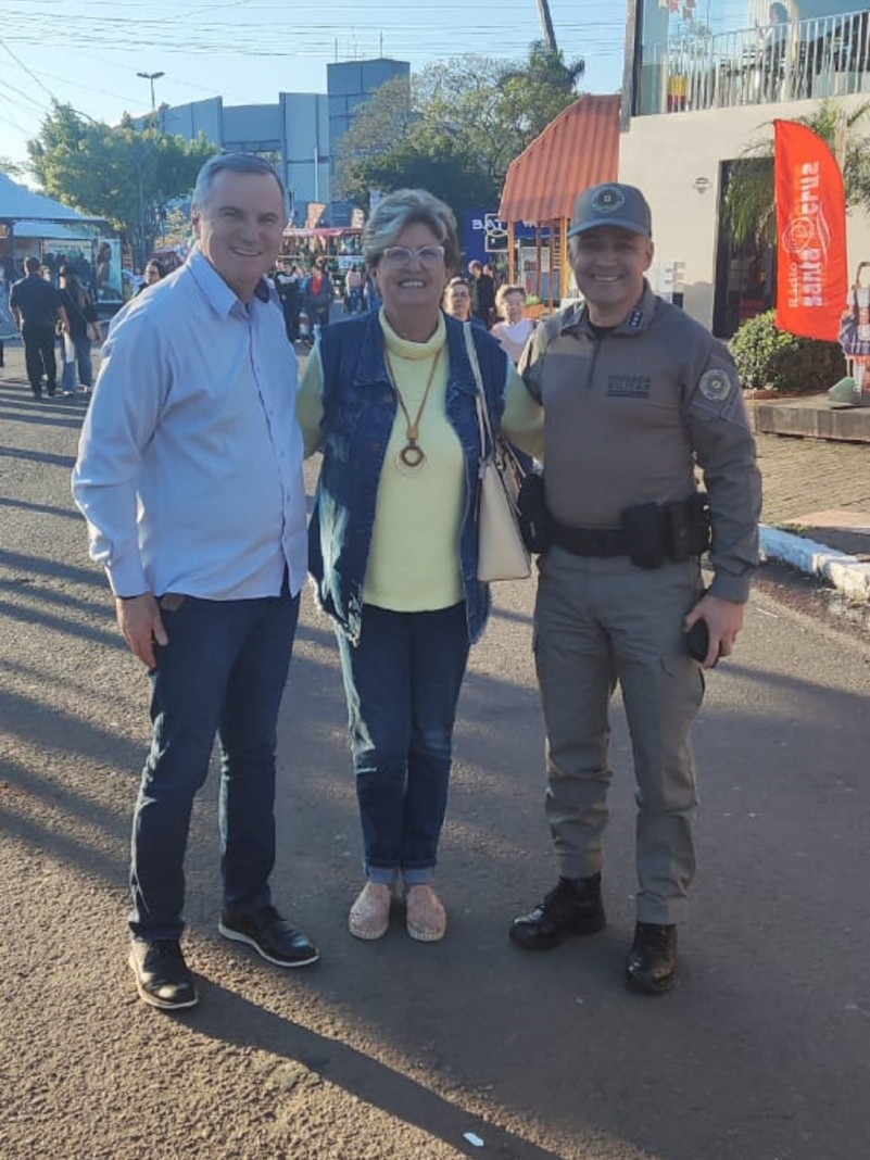 Autoridades presentes na 38ª Oktobefest
