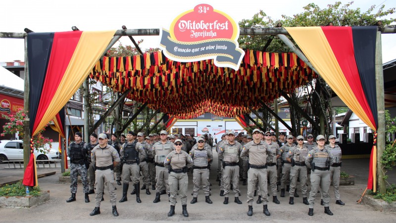 156 Policiais Militares reforçam o evento