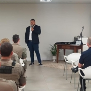 Vereador Alexsandro Argenta agradecendo a BM