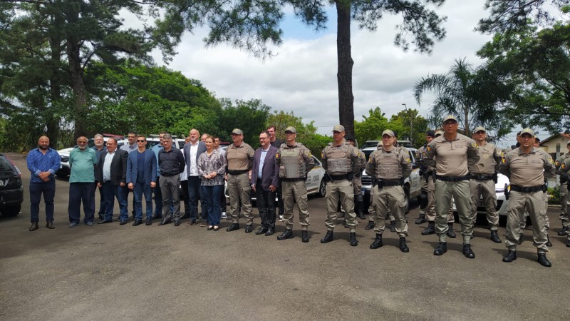 tropa e convidados