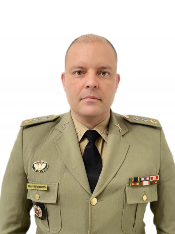 Major Humberto Goulart Neto Comandante da EsFAS