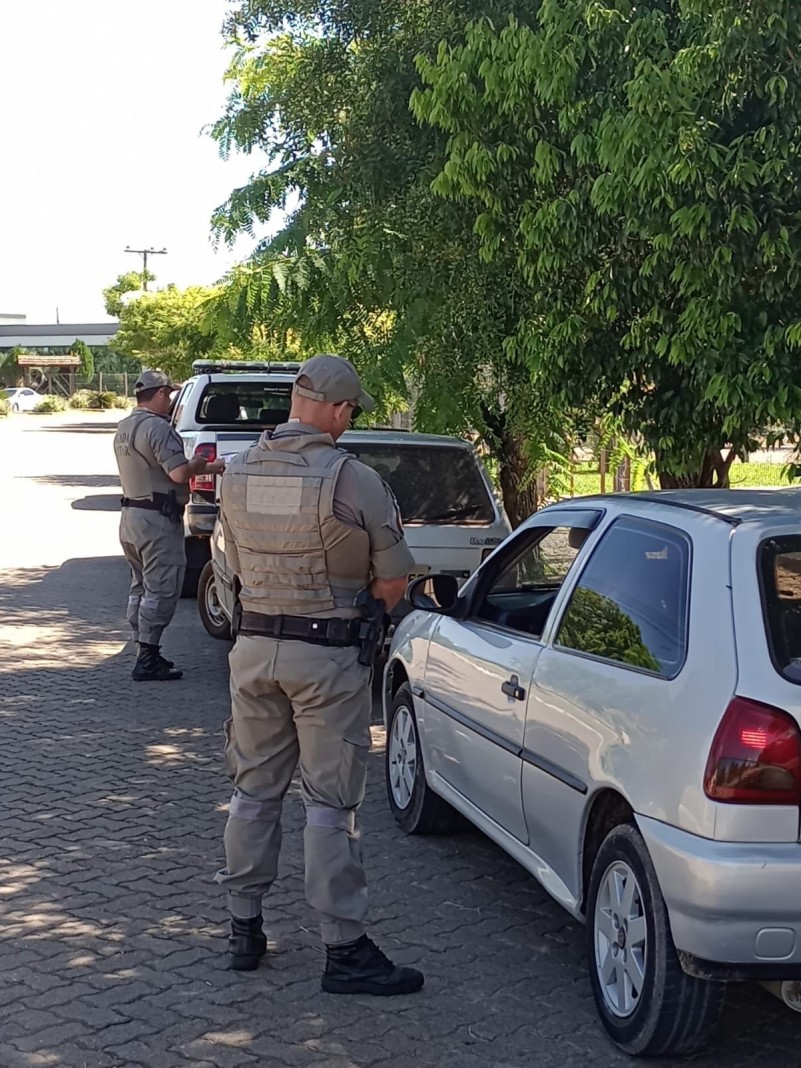 Operação fecha quartel