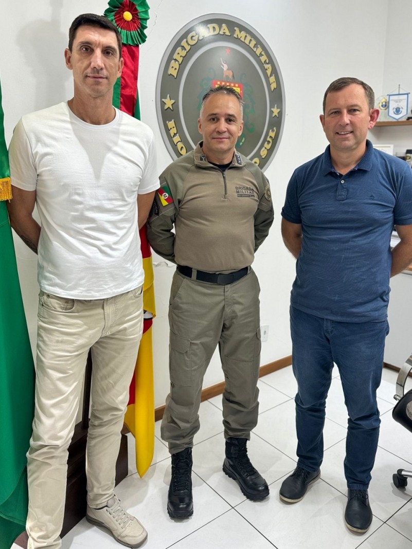 Chefe de Gabinete, Prefeito e Coronel