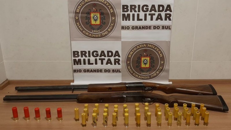 Brigada Militar prende homens por porte ilegal de arma de fogo em Encruzilhada do Sul