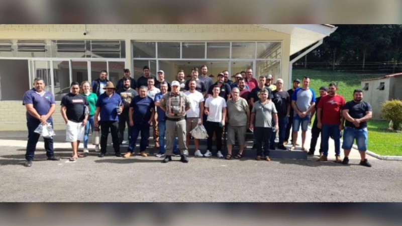 Brigada Militar promove palestra educativa de trânsito para motoristas