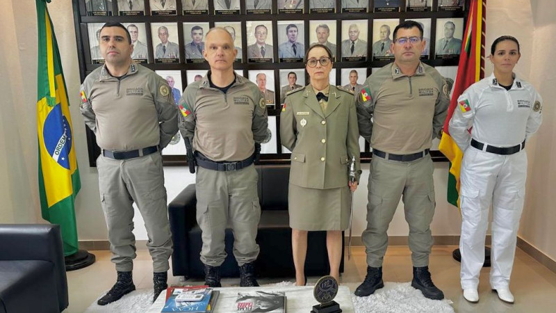 Apresentação Major Ana Cláudia no Comando Regional de Polícia Ostensiva Central