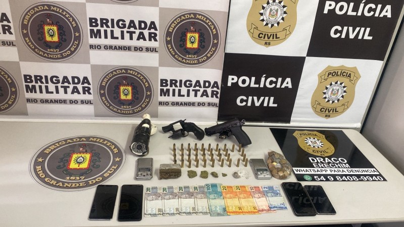 Apreensão de armas e drogas