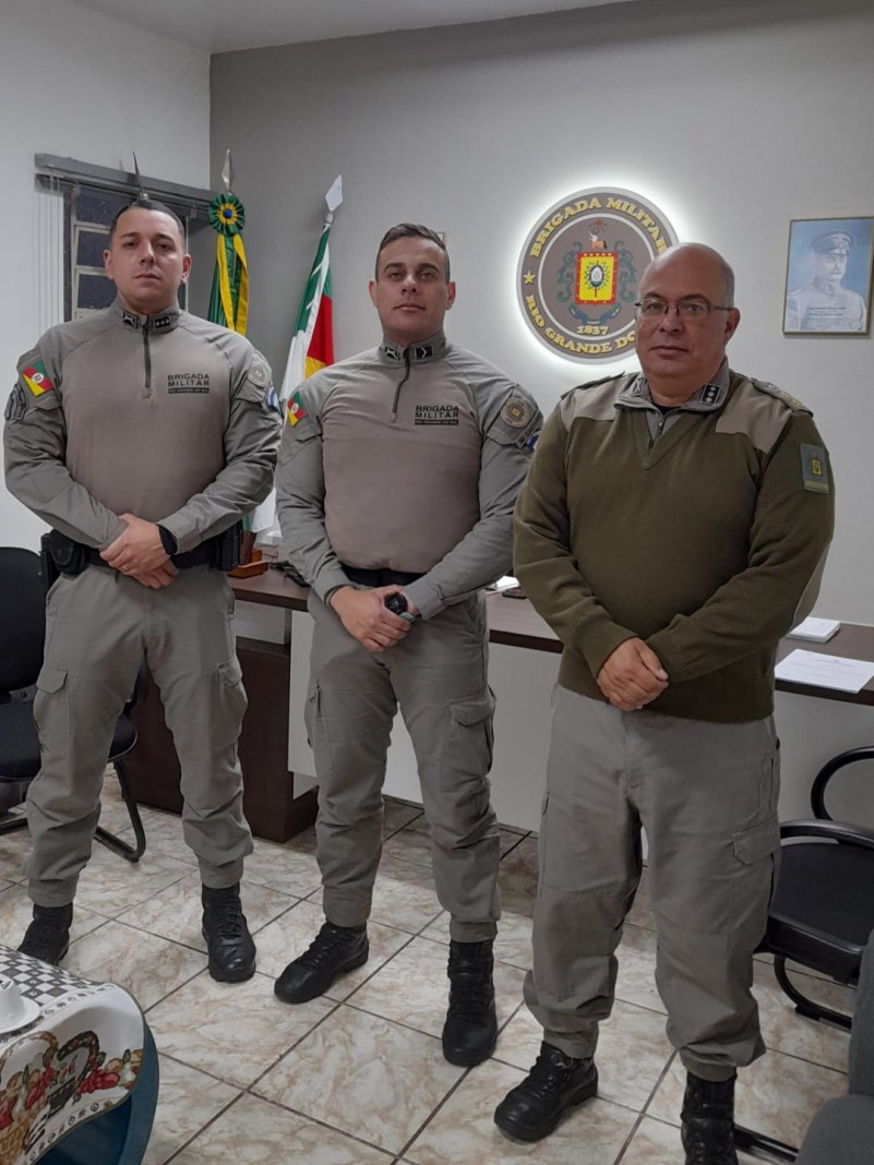 Apresentação de Policial Militar Sd Castanho