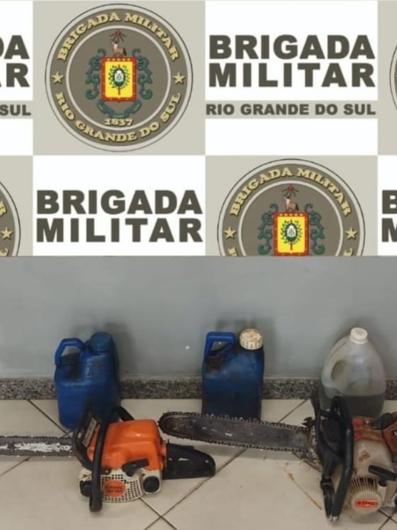 Apreensão de motosserras e galões de gasolina