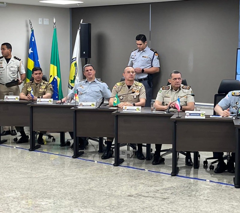 Conselho de comandantes gerais