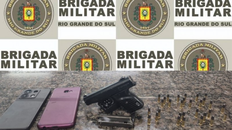 Apreensão de arma, munições, carregadores e celulares
