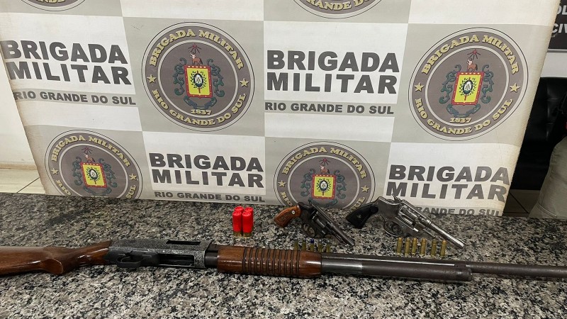 Apreensão de três armas
