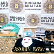 Material apreendido em Sapucaia do Sul