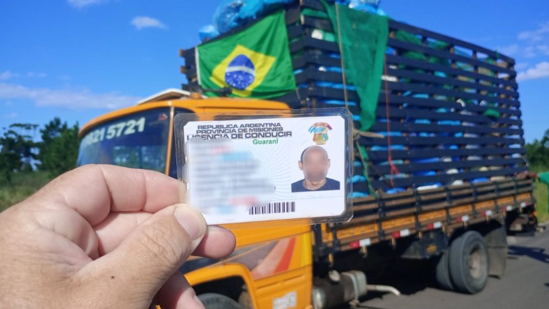 Homem é preso com CNH estrangeira falsa, em Capão da Canoa