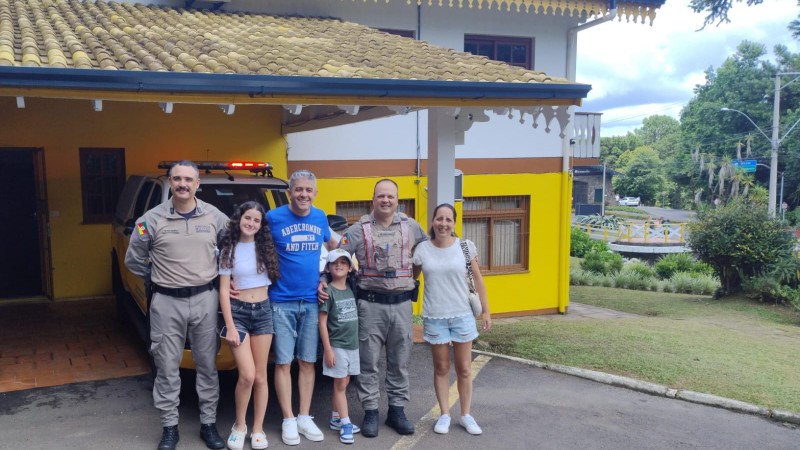 Comando Rodoviário da Brigada Militar realiza socorro de criança em Gramado