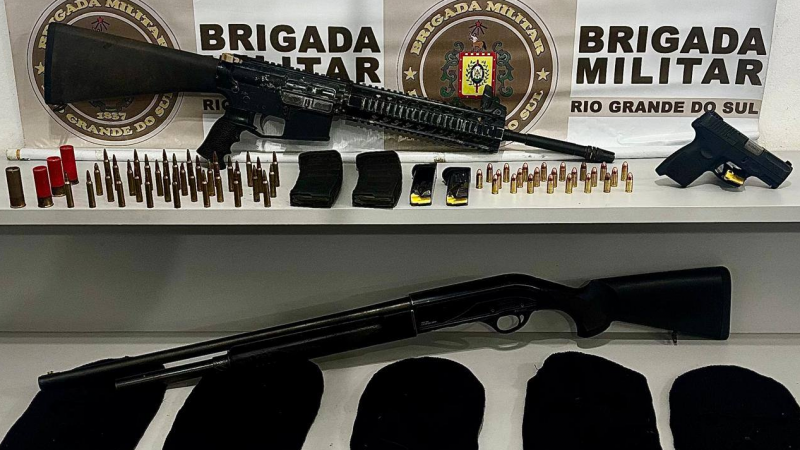 Prisão e apreensão de armas