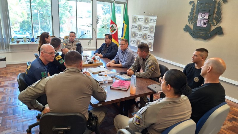 reunião de alinhamento da segurança para carnaval de são leopoldo (2)