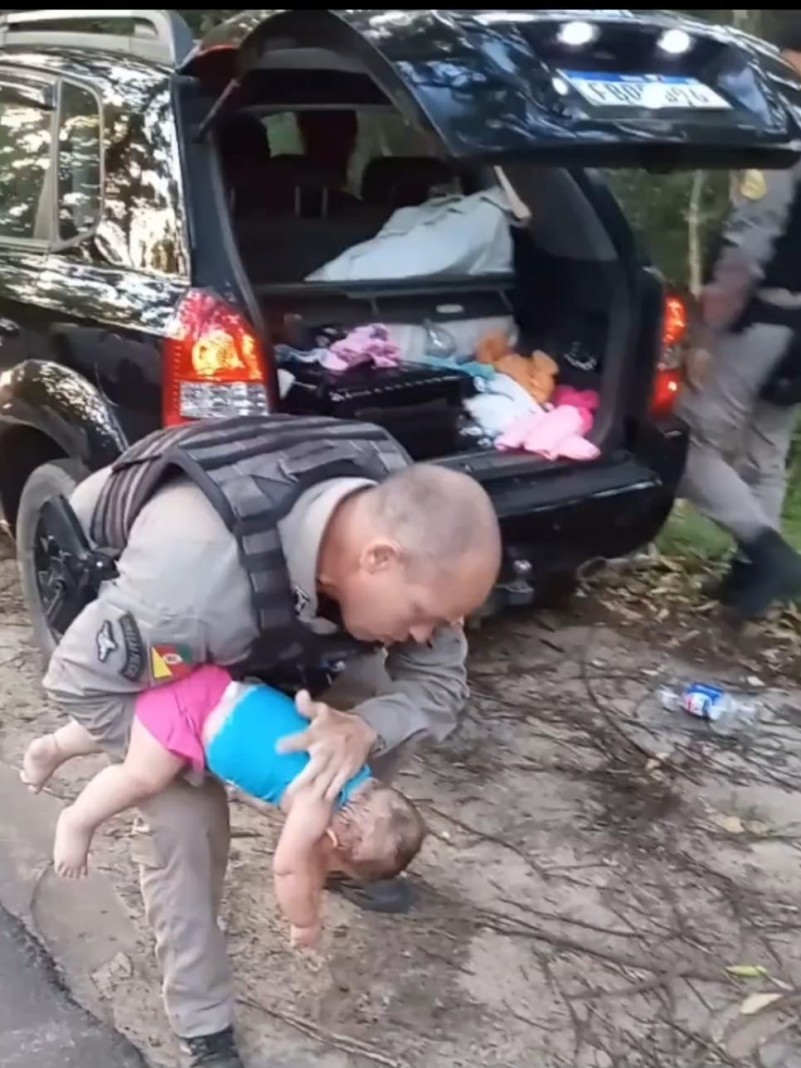 Brigada Militar salva bebê durante a 55ª Operação Golfinho, em Balneário Pinhal