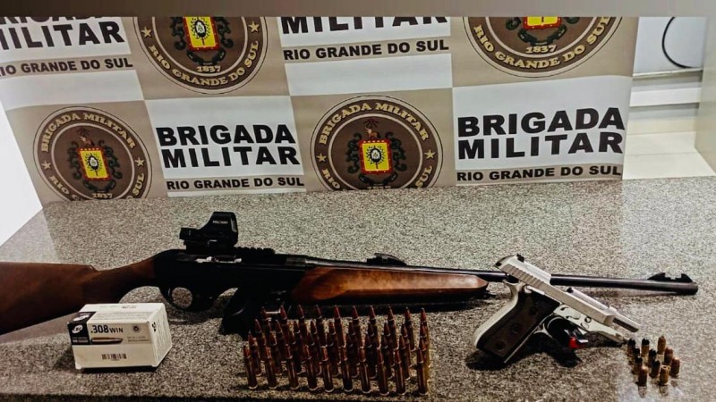 Armas apreendidas em Porto Xavier