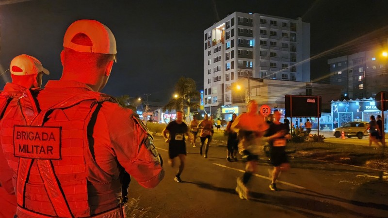 Brigada Militar presente na Corrida Noturna Santa Maria Night Run