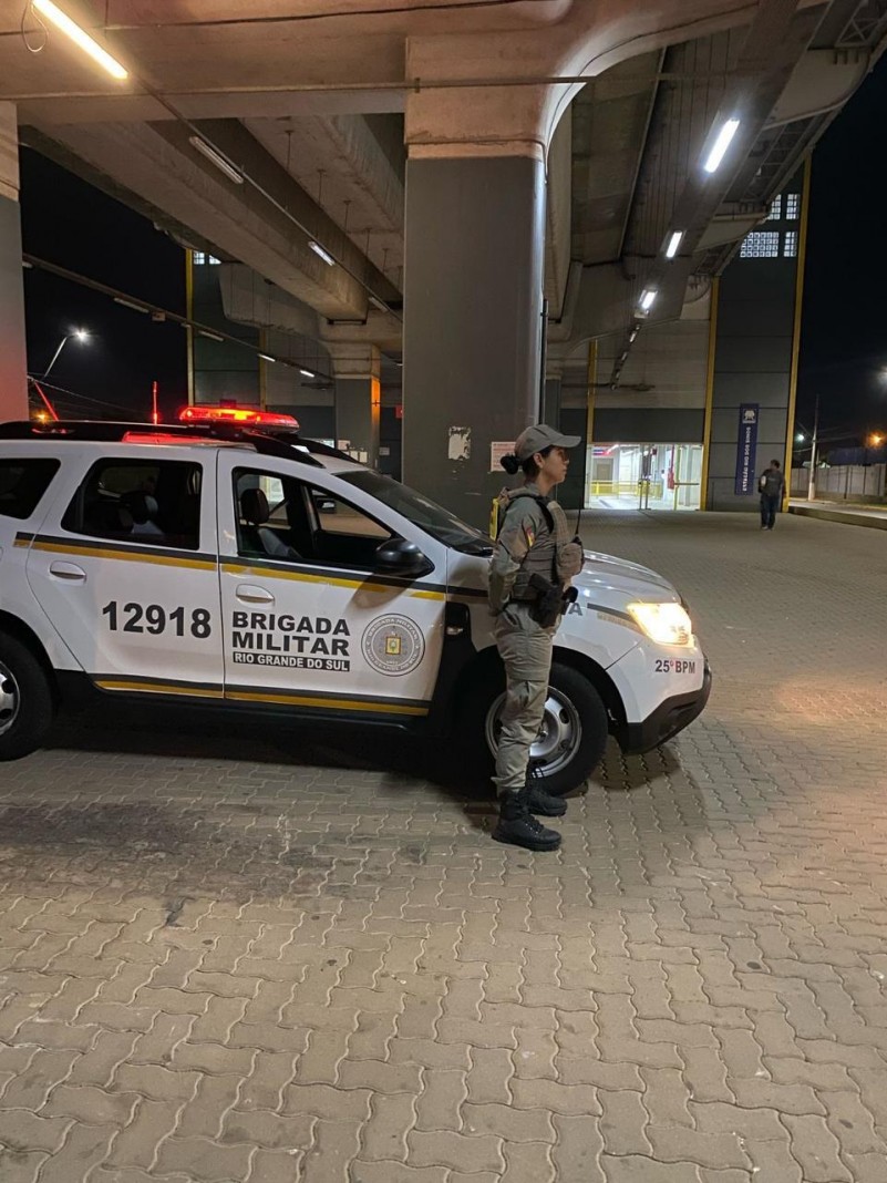 BM intensifica ações policiamento em Porto Alegre durante fortes chuvas