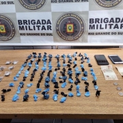 drogas e dinheiro apreendido pela BM (1)