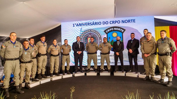foto CRPO Norte 1º aniversário em Erechim diversos oficiais da BM e do Comando-geral da BM