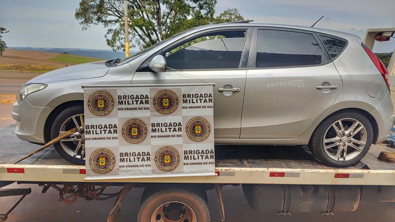 Brigada Militar recupera veículo furtado durante operação em Erval Grande