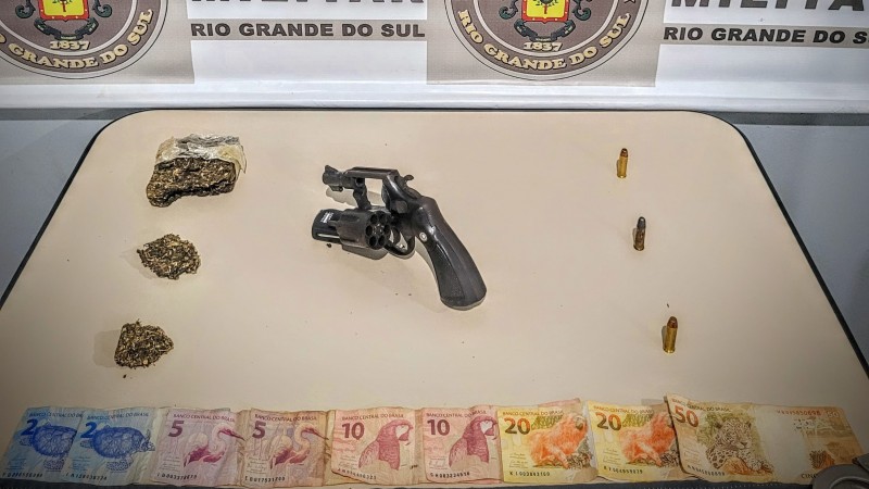 ocorrência de porte ilegal de arma de fogo e tráfico 05 06