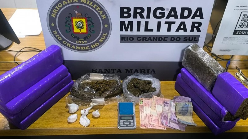 Brigada Militar apreende 5 kg de maconha e prende mulher por tr&aacute;fico de drogas em Santa Maria